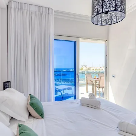 Beachfront In Puerto Mogan شقة بويرتو دي موغان