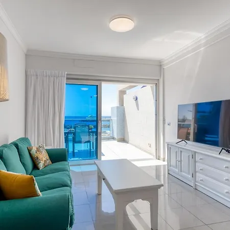 Beachfront In Puerto Mogan شقة بويرتو دي موغان